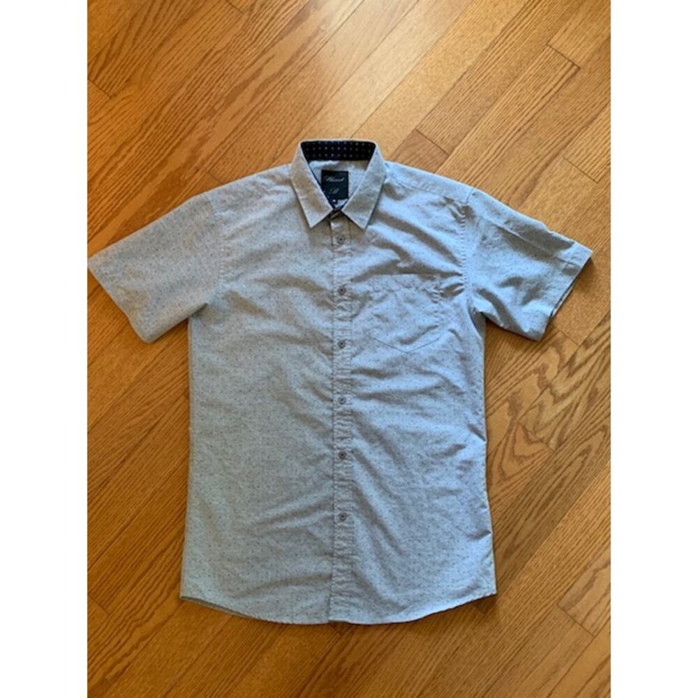 Planet B Men's Button-up Front Short Sleeve Shirt - Size Medium